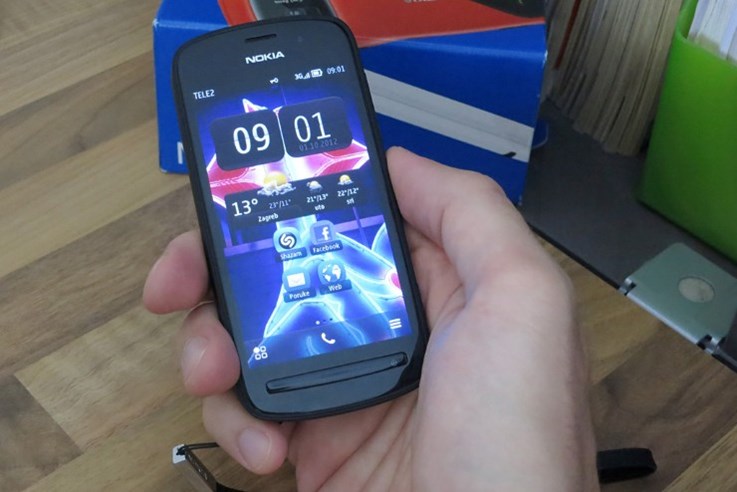 Nokia Pureview 808 (13).jpg